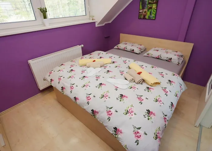 Apartamento Elegant And Stylish Retreat With Terrace - Three Bedroom With Terrace Brežice